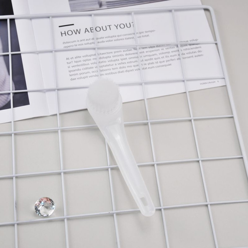 ¿Cómo pueden los cepillos de plástico mejorar su rutina de limpieza diaria?